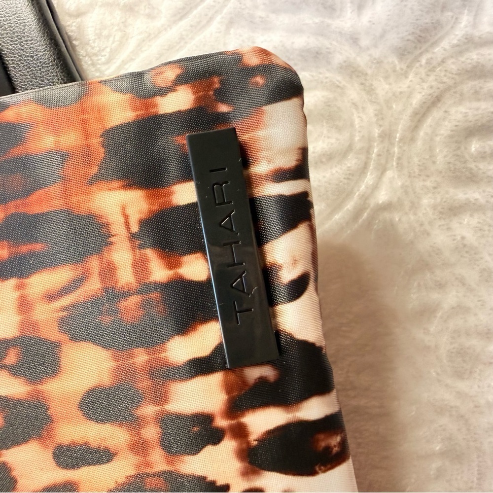 Tahari Black & Animal Print Crossbody Bag NWT - Picture 3 of 12